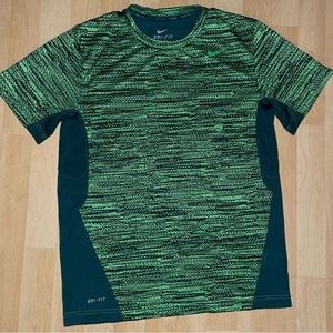 Men’s Nike Dri-Fit Athletic Shirt Size Medium